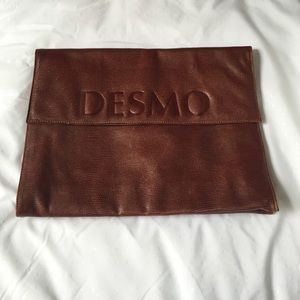 Desmo large brown vintage clutch